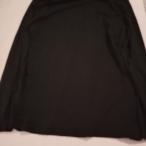 Two Eddie Bauer long sleeve tee shirts - Picture 7 of 7